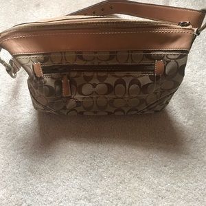 Coach shoulder bag